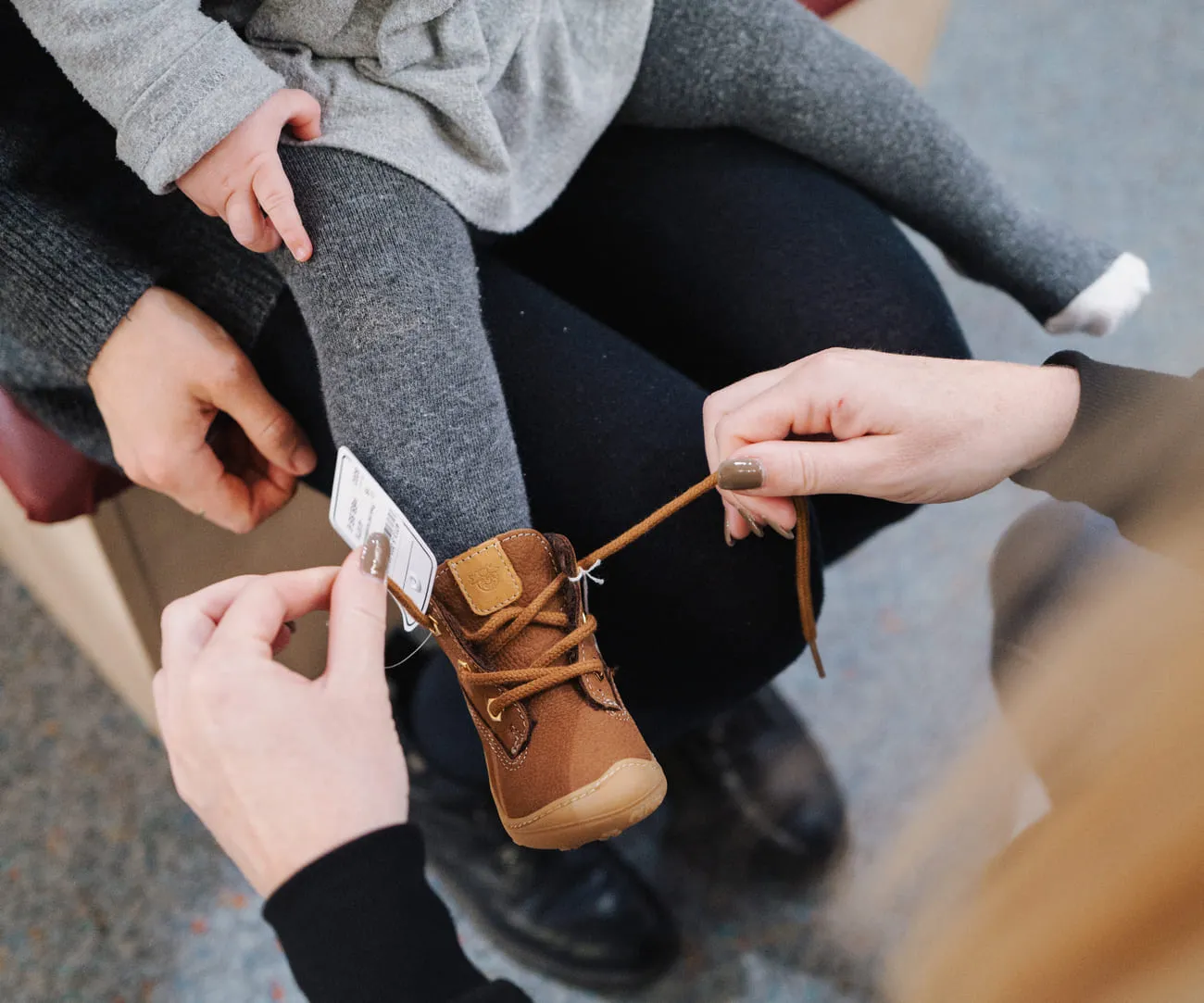 Auswahl an Kinderschuhen bei Heinmüller